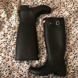 NWT Tall Black Hunter Boots ☔️